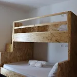 Dart Boutique Albergue