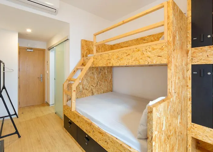 Dart Boutique Hostel *